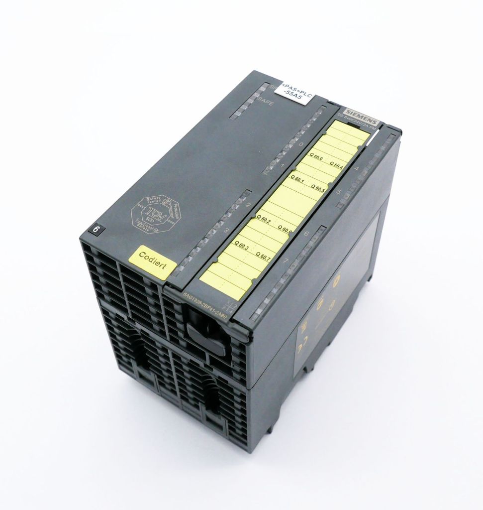 Siemens 6AG1326-2BF41-2AB0 SIPLUS S7-300 SM 326F digital output module, 8 fail-safe outputs 24V DC/2A with SIL3 compliance and conformal coating