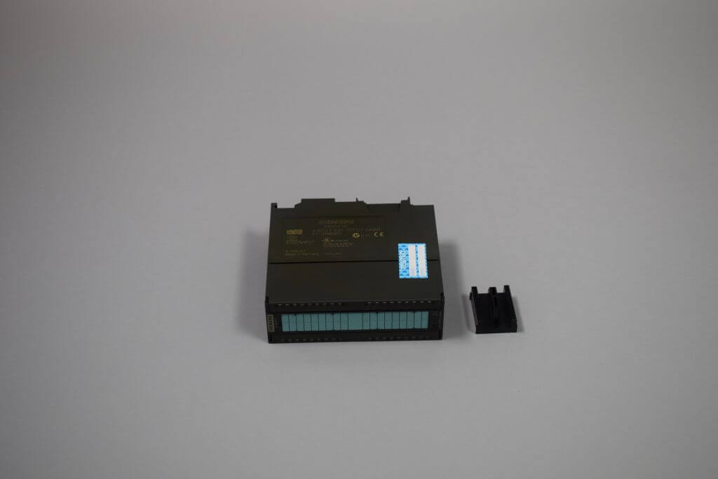 6ES7331-7PF01-0AB0